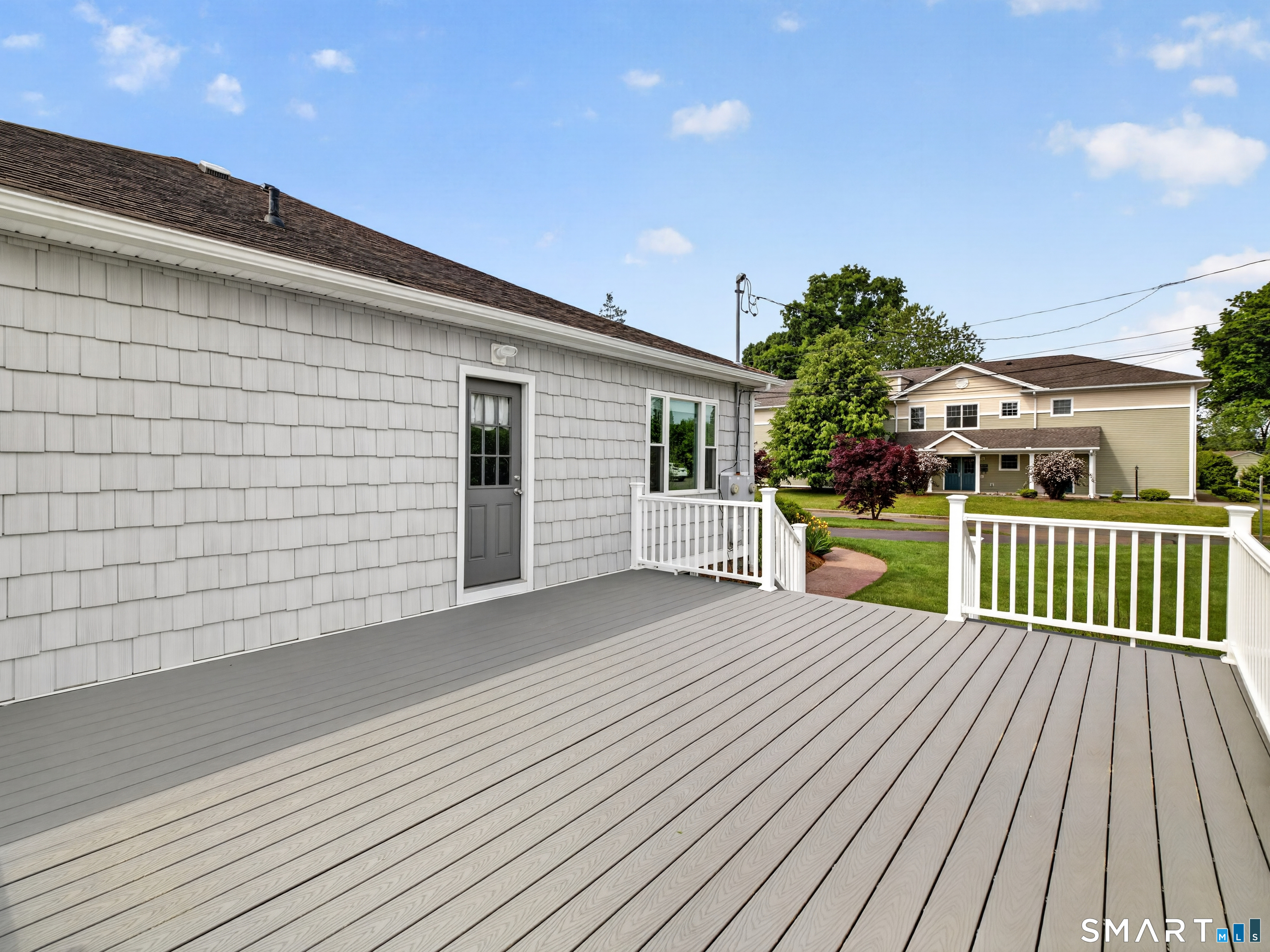 6 Harbor Parkway Clinton, CT 06413 - Photo 27 of 35