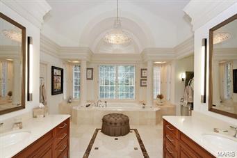 10412 Litzsinger Road St. Louis, MO 63131 - Photo 18 of 31 Gallery Image 18