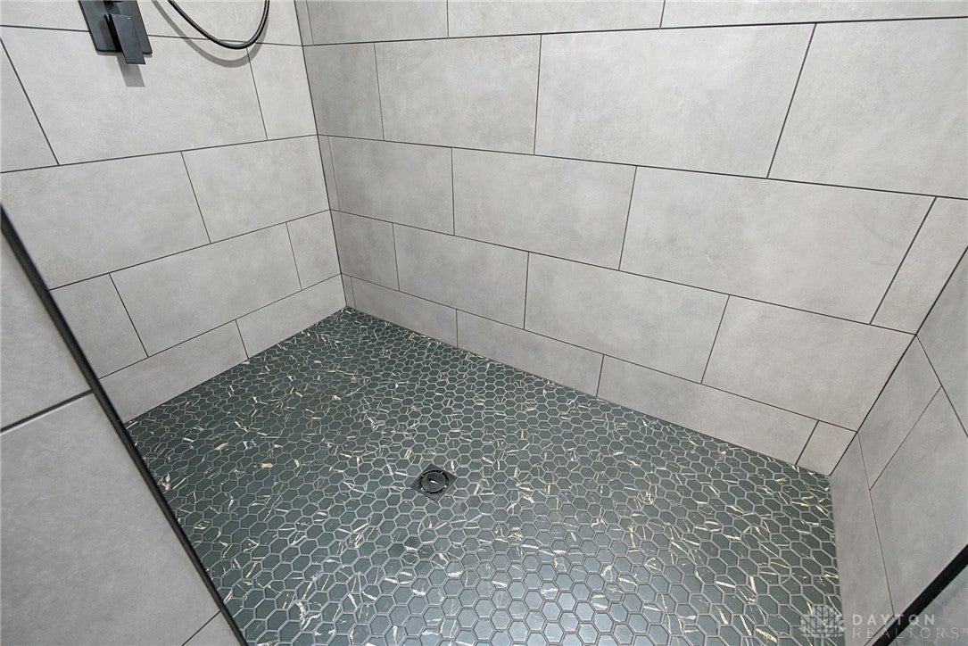 5804 Basore Road Dayton, OH 45415 - Photo 31 of 51 Gallery Image 31