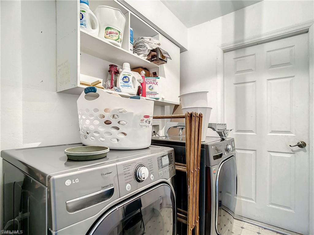 18282 Fern Road Fort Myers, FL 33967 - Photo 13 of 24 a utility room with dryer and washer