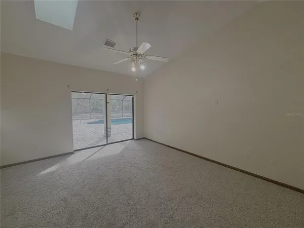 $2,495 | 6520 West Candier Court, Dunnellon, FL 34433