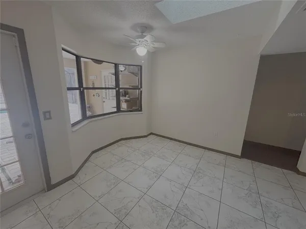 $2,495 | 6520 West Candier Court, Dunnellon, FL 34433