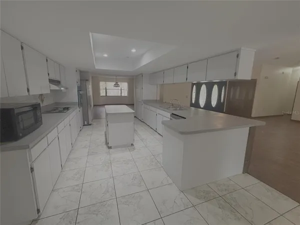 $2,495 | 6520 West Candier Court, Dunnellon, FL 34433