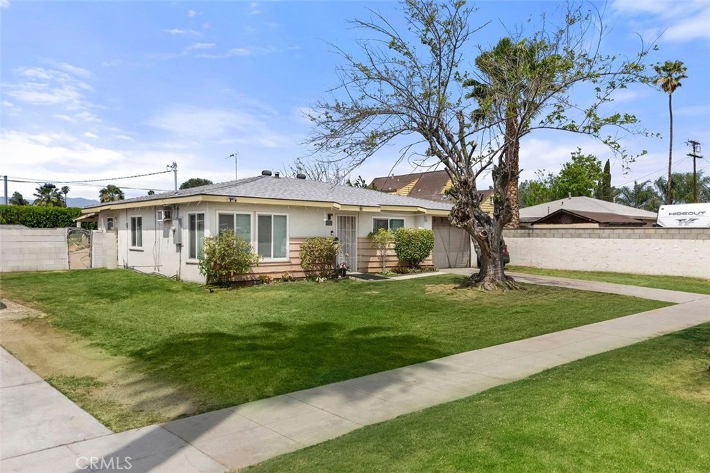 9721 Indiana Avenue Riverside, CA 92503 - Photo 2 of 6