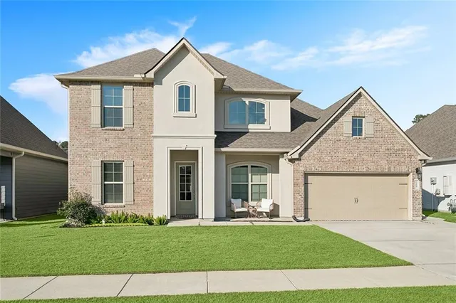 $399,000 | 21224 White Wing Dove Drive, Covington, LA 70433