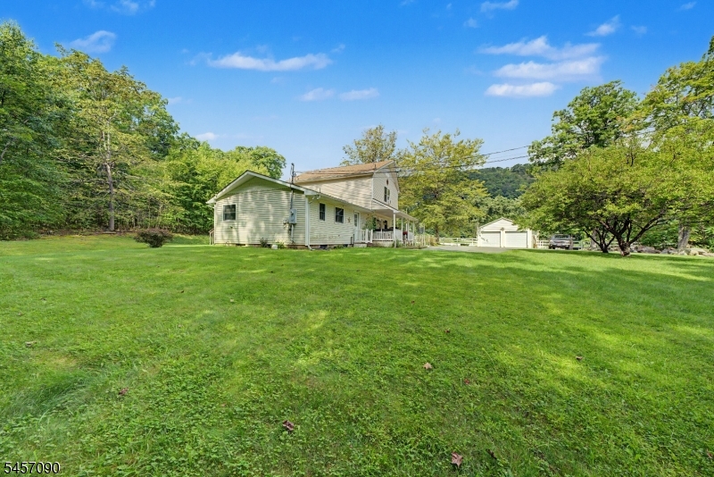 927 Owassa Road Newton, NJ 07860 - Photo 30 of 35 Gallery Image 30