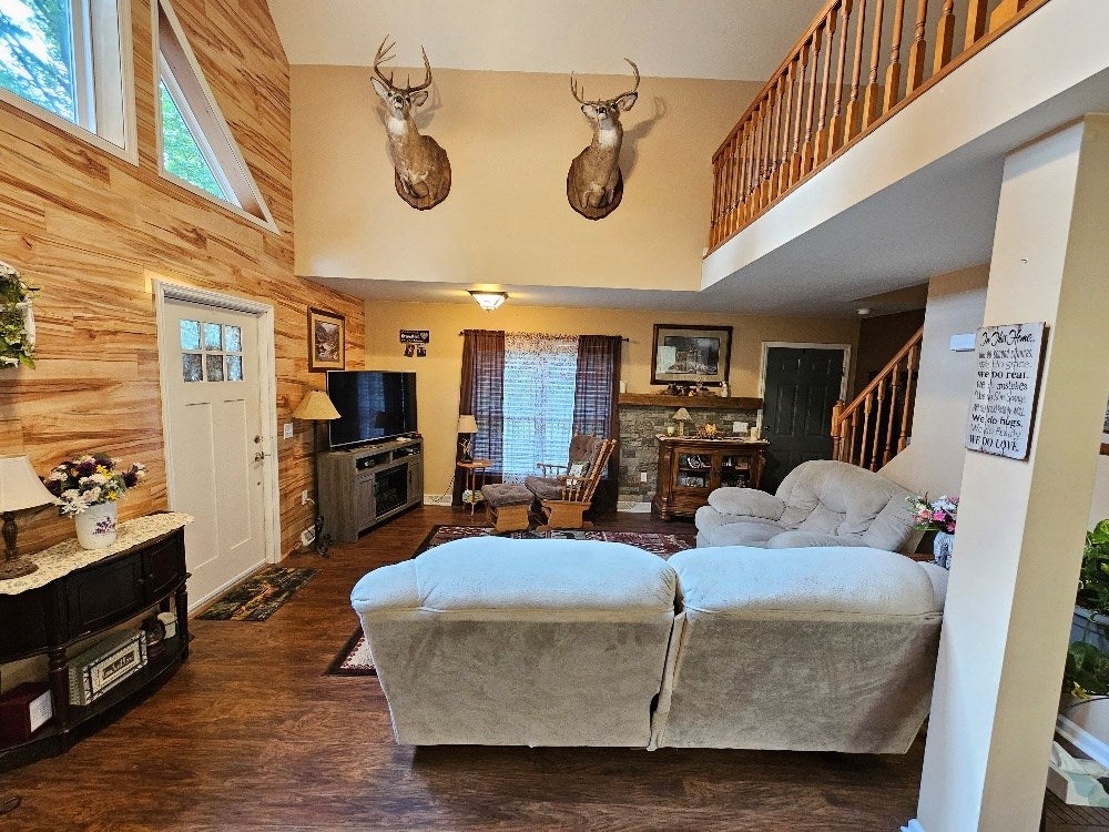 2609 Sandy Level Road Woodlawn, VA 24381 - Photo 20 of 46 Gallery Image 20