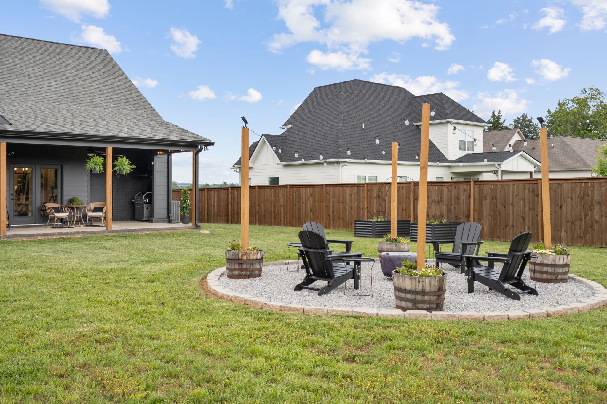 6560 Murfreesboro Road Lebanon, TN 37090 - Photo 38 of 43 a view of a house with backyard porch and sitting area