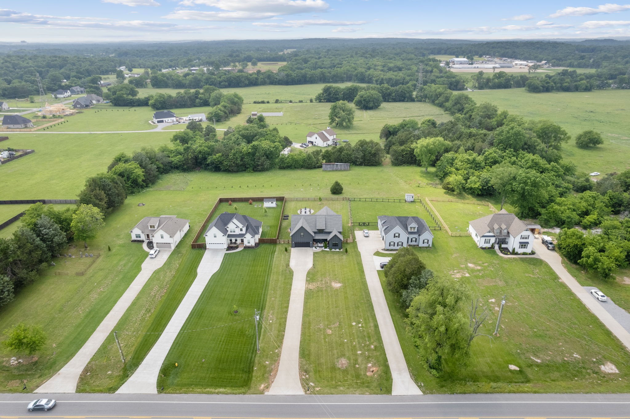 6560 Murfreesboro Road Lebanon, TN 37090 - Photo 42 of 43 an aerial view of a golf course with a big yard