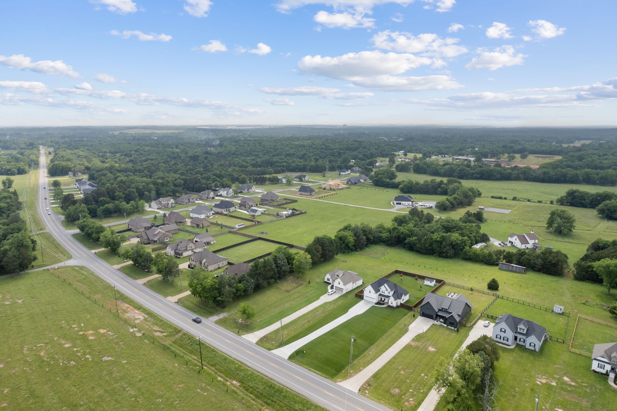 6560 Murfreesboro Road Lebanon, TN 37090 - Photo 43 of 43 an aerial view of a house