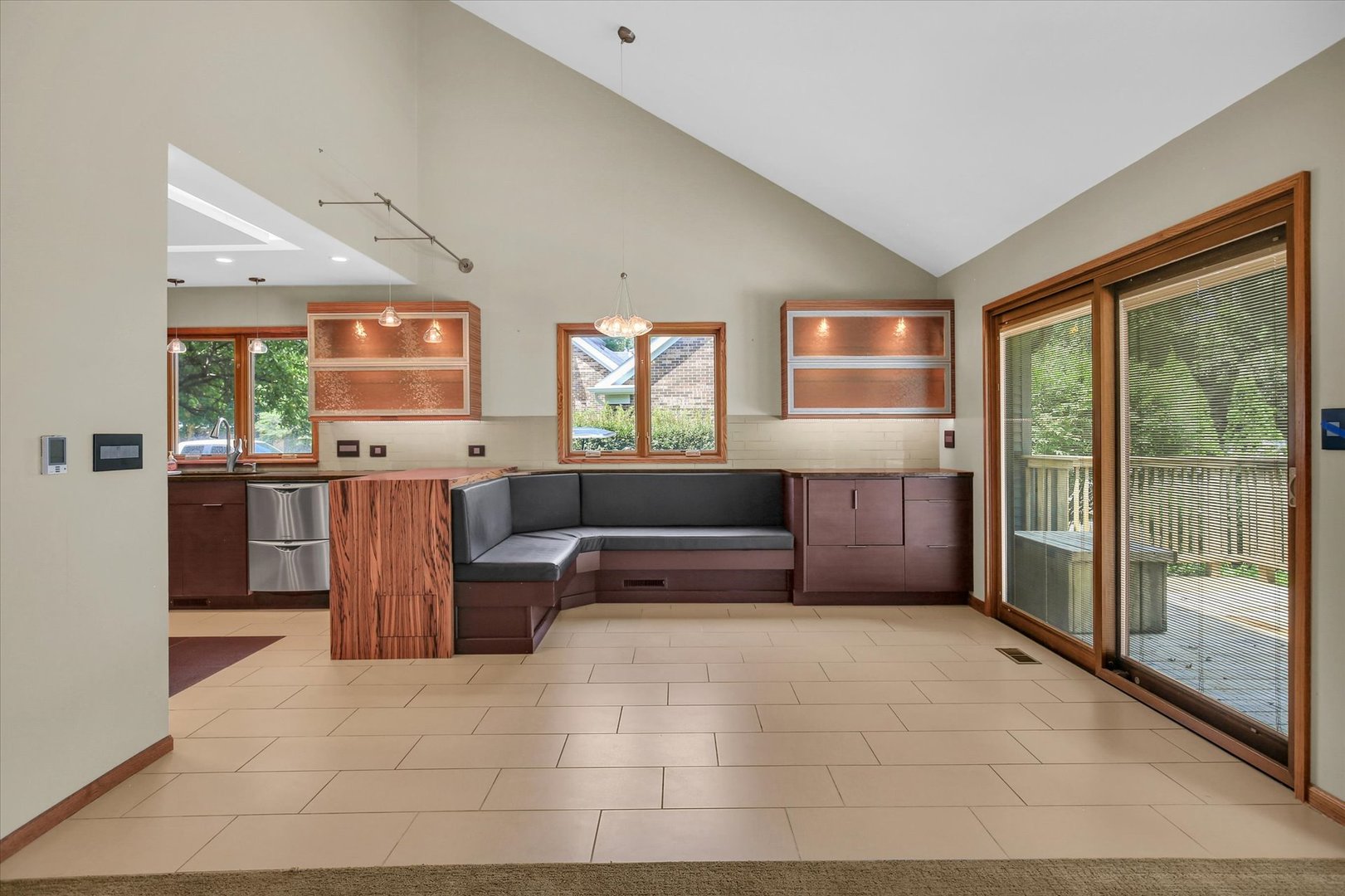 1912 Trout Valley Road Champaign, IL 61822 - Photo 13 of 45 Gallery Image 13