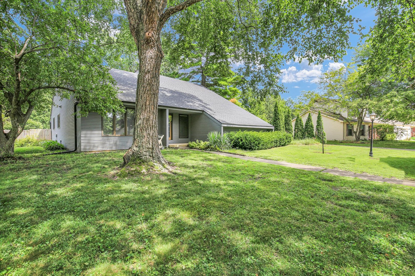 1912 Trout Valley Road Champaign, IL 61822 - Photo 2 of 45 Gallery Image 2