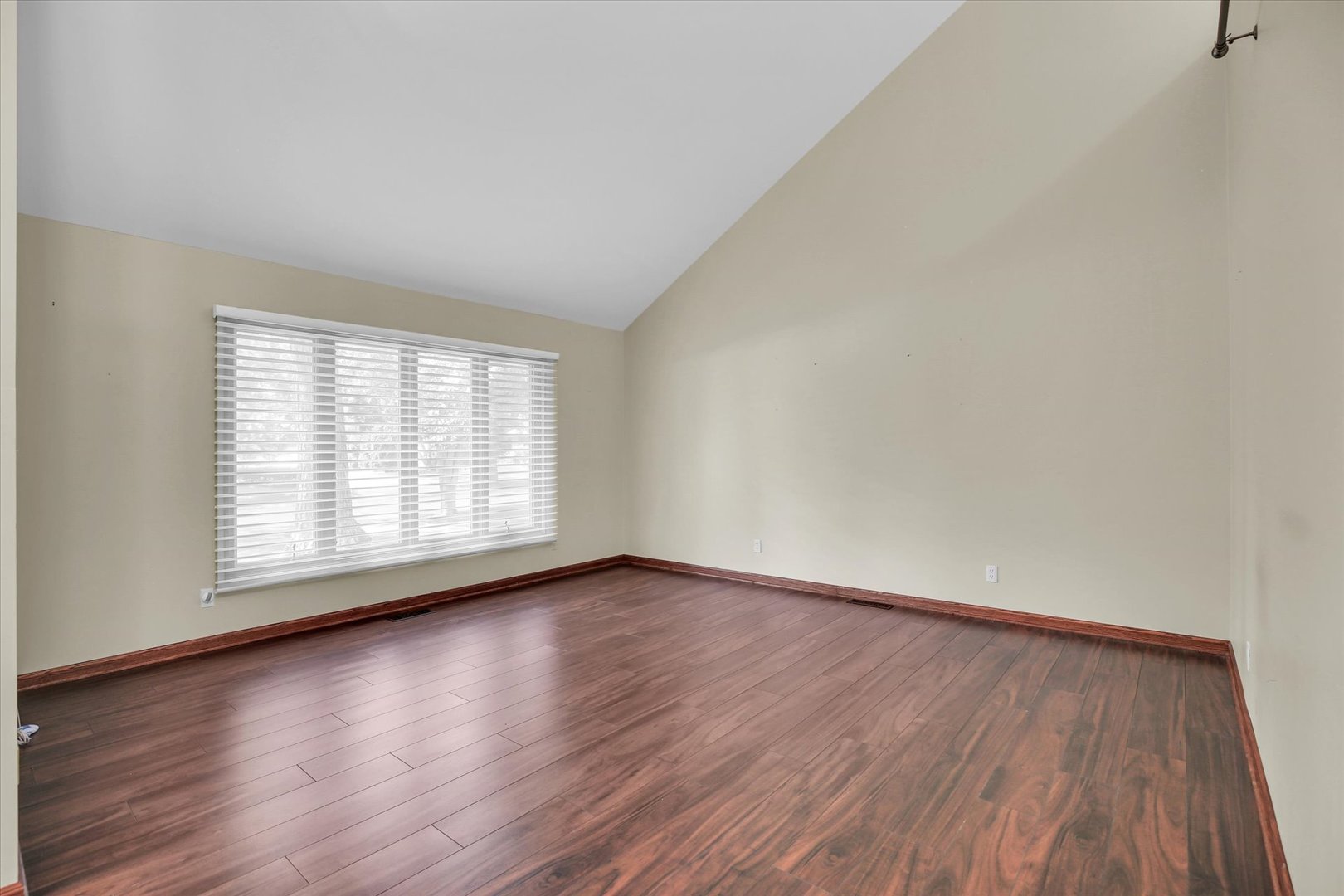 1912 Trout Valley Road Champaign, IL 61822 - Photo 7 of 45 Gallery Image 7