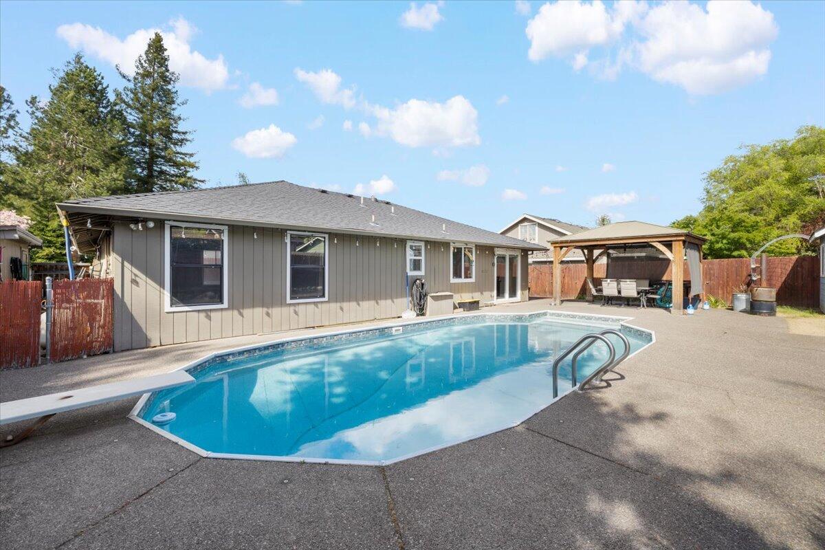 2220 Ridge Way Medford, OR 97504 - Photo 23 of 27 23-D9A7651