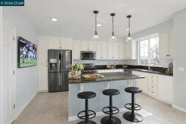 $830,000 | 207 Heligan Lane, Unit 8, Livermore, CA 94551