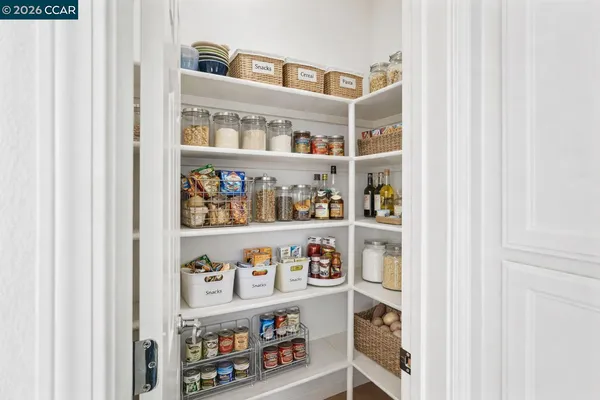 $830,000 | 207 Heligan Lane, Unit 8, Livermore, CA 94551