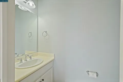 $830,000 | 207 Heligan Lane, Unit 8, Livermore, CA 94551