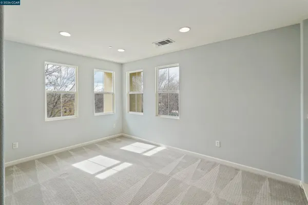 $830,000 | 207 Heligan Lane, Unit 8, Livermore, CA 94551