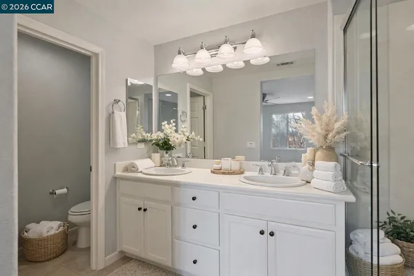 $830,000 | 207 Heligan Lane, Unit 8, Livermore, CA 94551