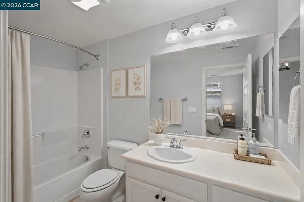 $830,000 | 207 Heligan Lane, Unit 8, Livermore, CA 94551