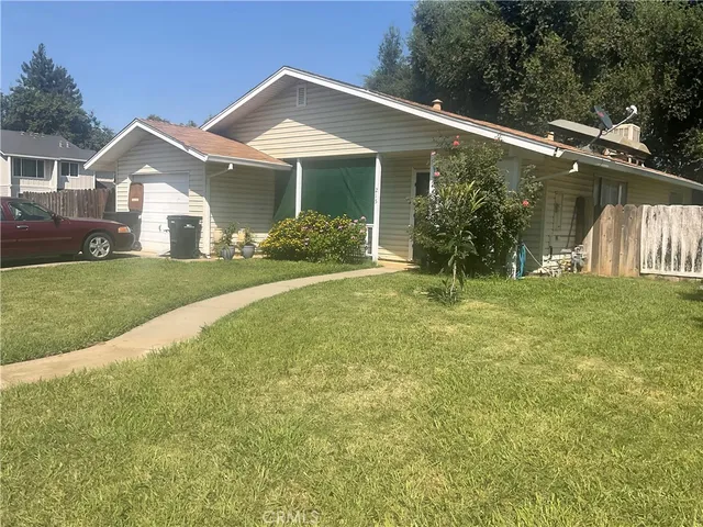 $275,000 | 215 Ford Avenue, Gridley, CA 95948