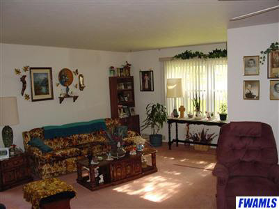 7303 Bluffton Road Fort Wayne, IN 46809 - Photo 3 of 7