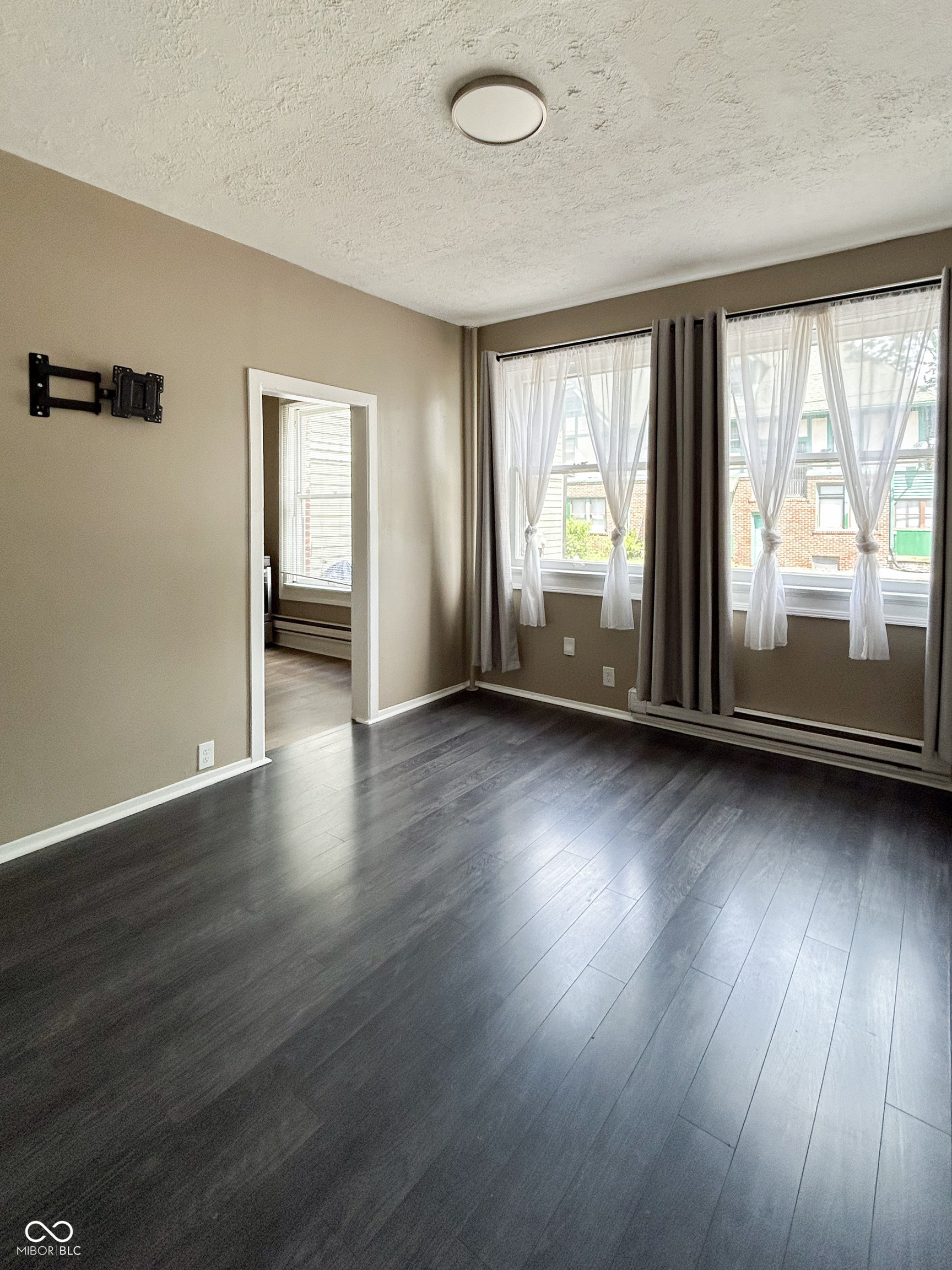 1717 North Talbott Street, Unit 4 Indianapolis, IN 46202 - Photo 11 of 14