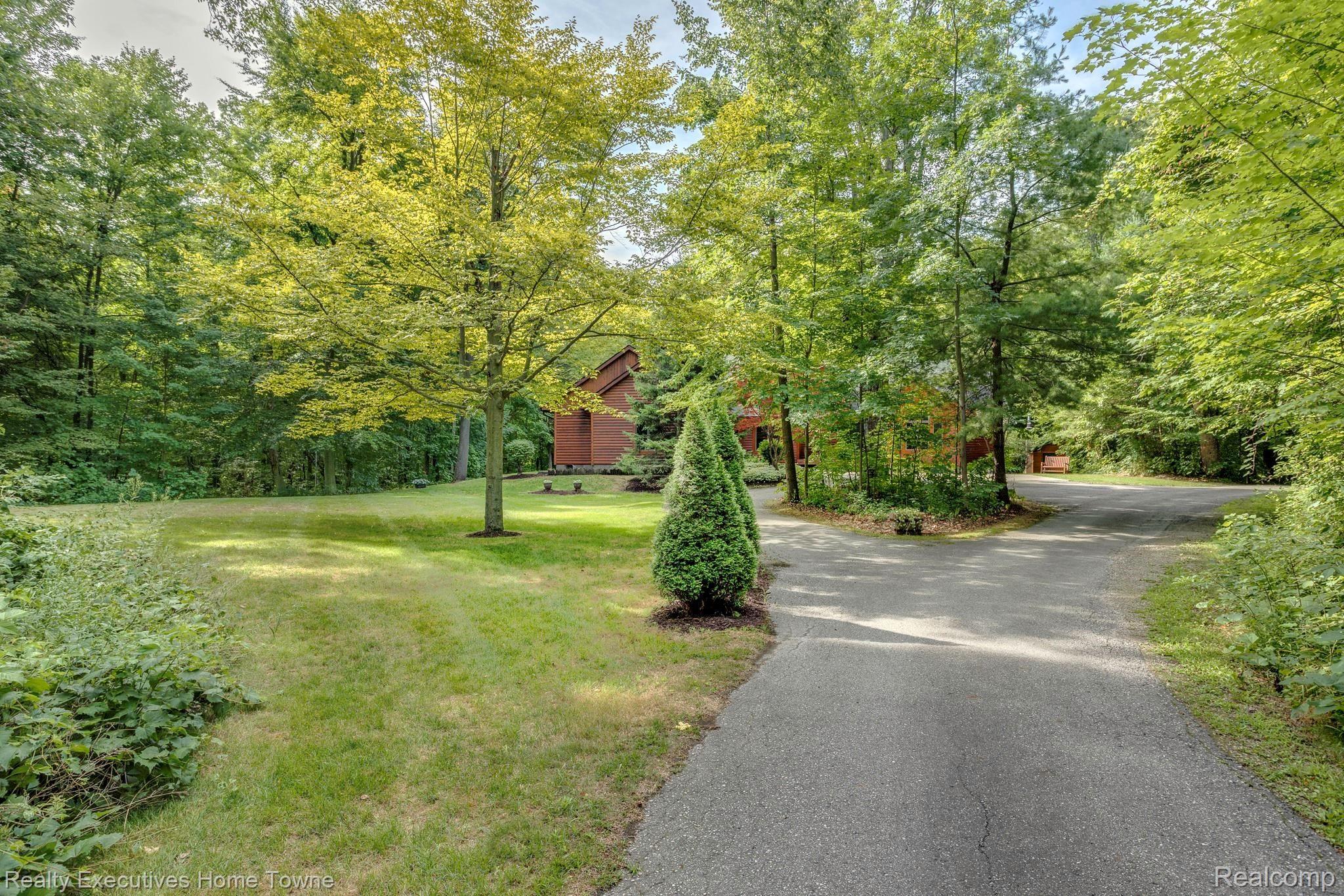 5803 McIntyre Road North Street, MI 48049 - Photo 8 of 81 5803 McIntyre Rd (1 of 81).jpg
