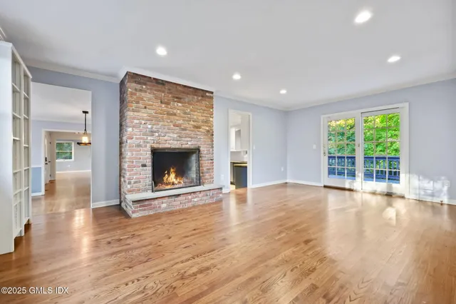 $15,000 | 35 Turner Drive, Greenwich, CT 06831