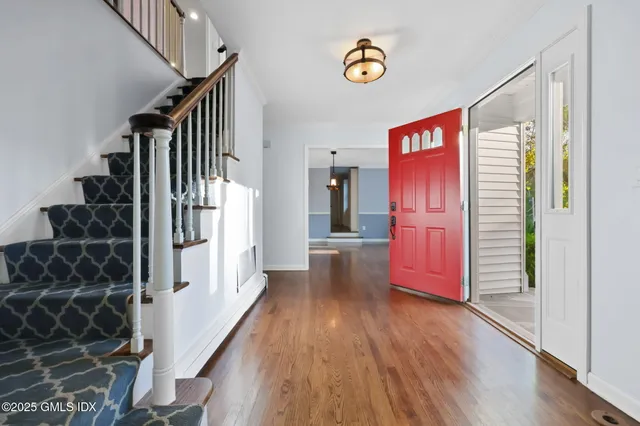 $15,000 | 35 Turner Drive, Greenwich, CT 06831