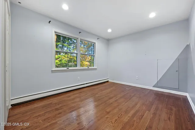 $15,000 | 35 Turner Drive, Greenwich, CT 06831