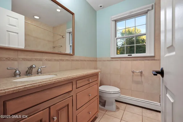 $15,000 | 35 Turner Drive, Greenwich, CT 06831