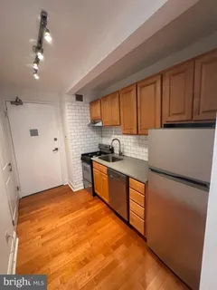 $260,000 | 1810 Rittenhouse Square, Unit 313, Philadelphia, PA 19103