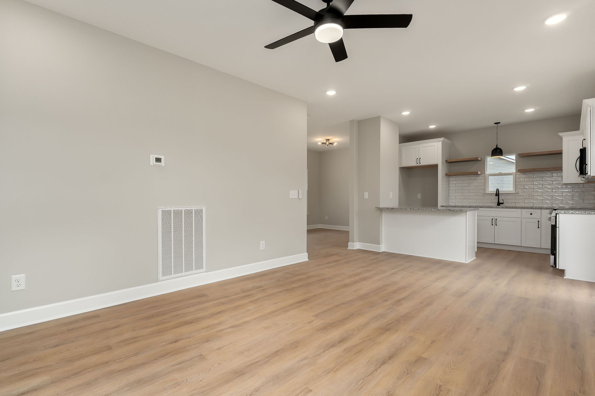 734 C Rody Road McMinnville, TN 37110 - Photo 11 of 36