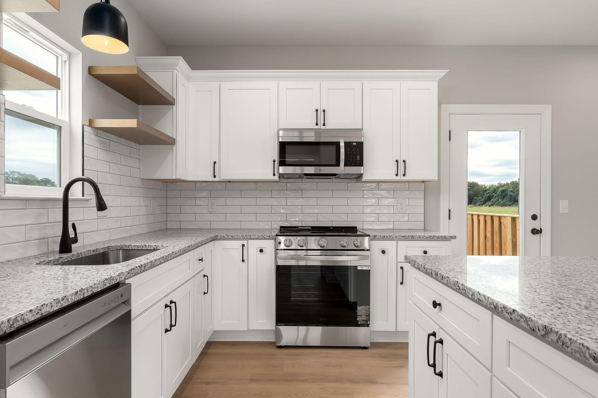 734 C Rody Road McMinnville, TN 37110 - Photo 5 of 36