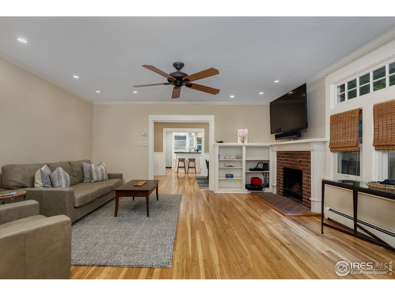 870 15th Street Boulder, CO 80302 - Photo 3 of 40 Living room from entry