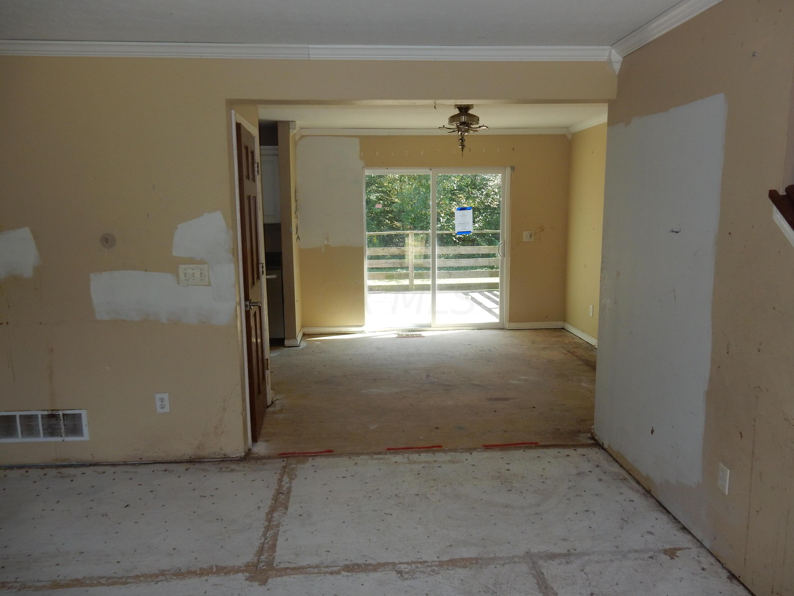 313 Township 209 Road Marengo, OH 43334 - Photo 6 of 27 DSCN7051