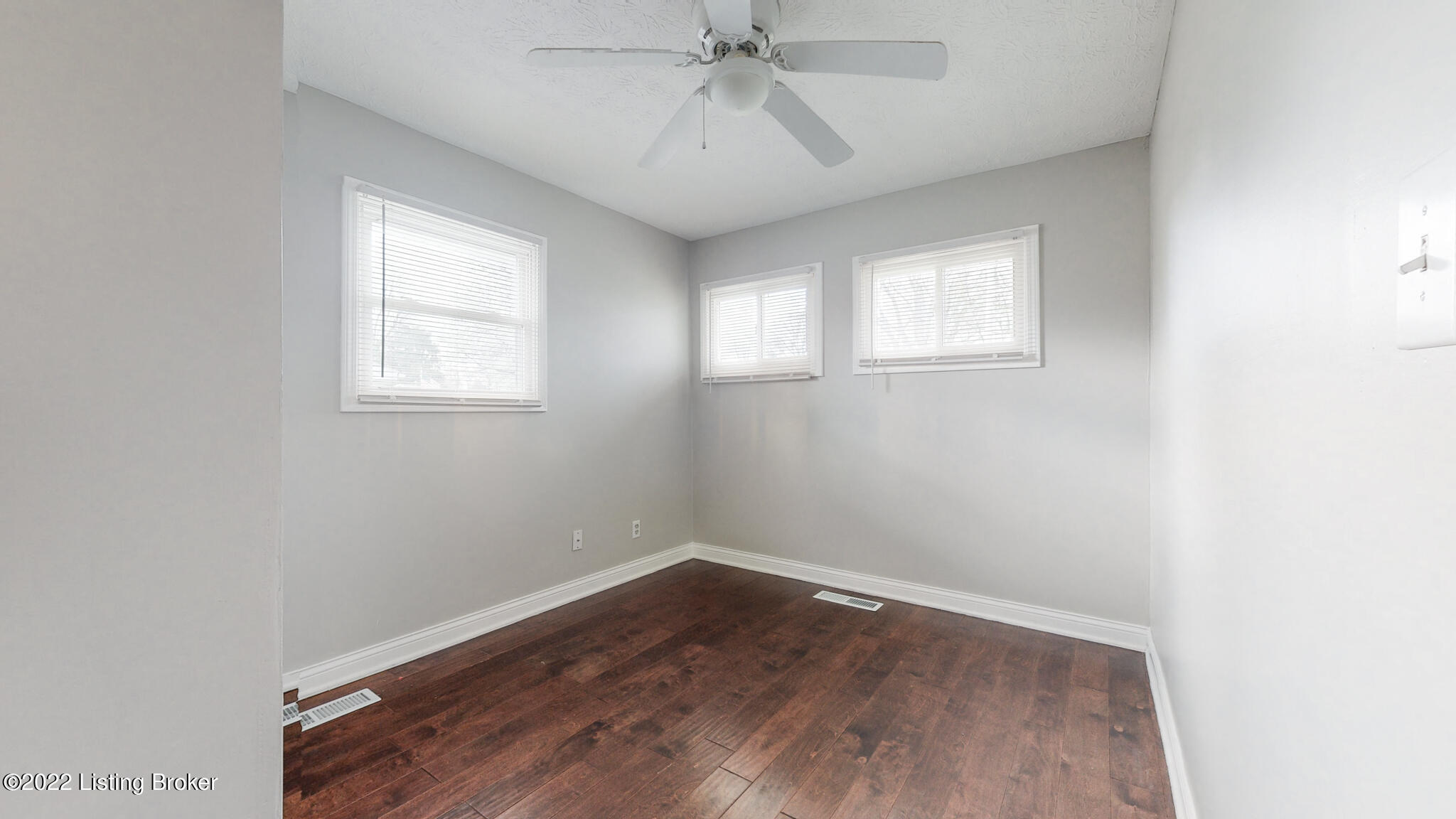 3319 Radiance Road Louisville, KY 40220 - Photo 24 of 55 3319 Radiance Rd Louisville KY 40220 (24