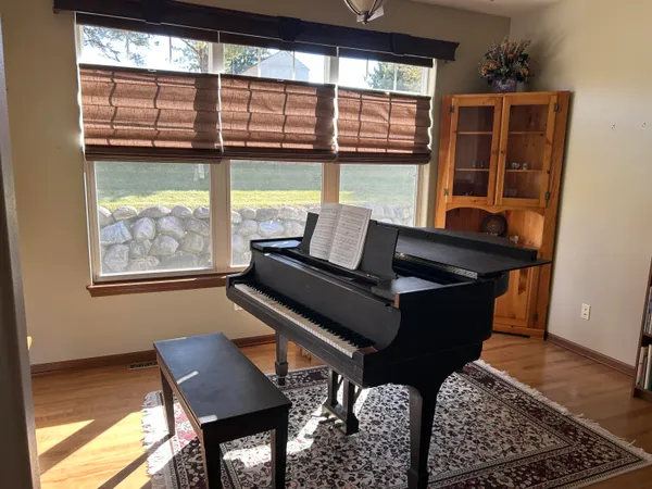 $525,000 | N53-w35231 Lighthouse Lane, Oconomowoc, WI 53066