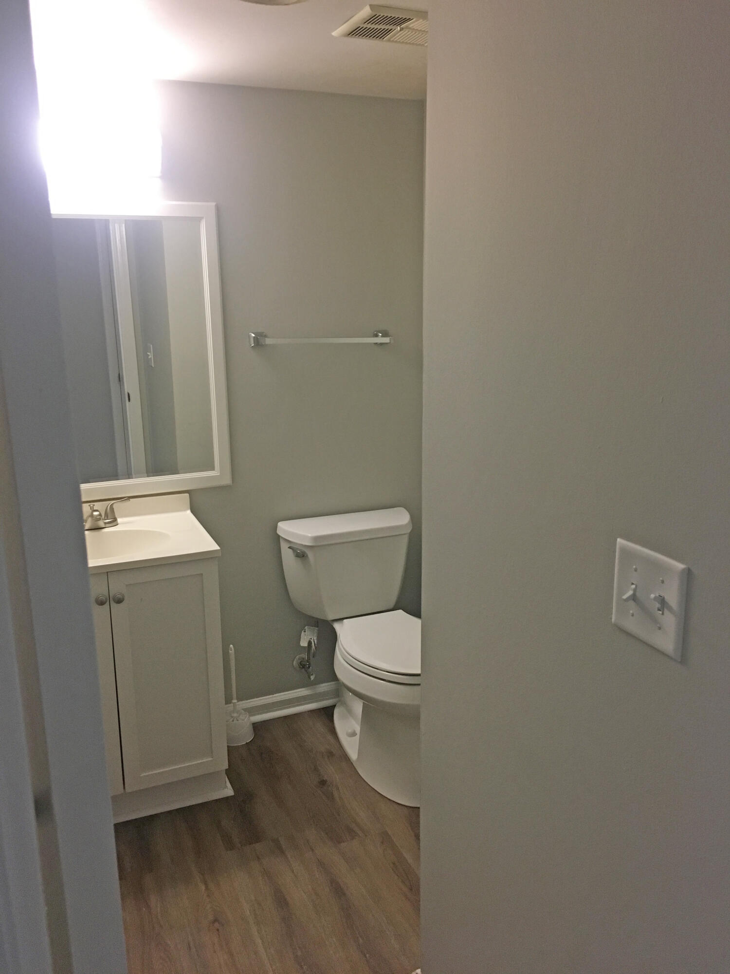 270 Fleming Road Charleston, SC 29412 - Photo 16 of 28 IMG_1106