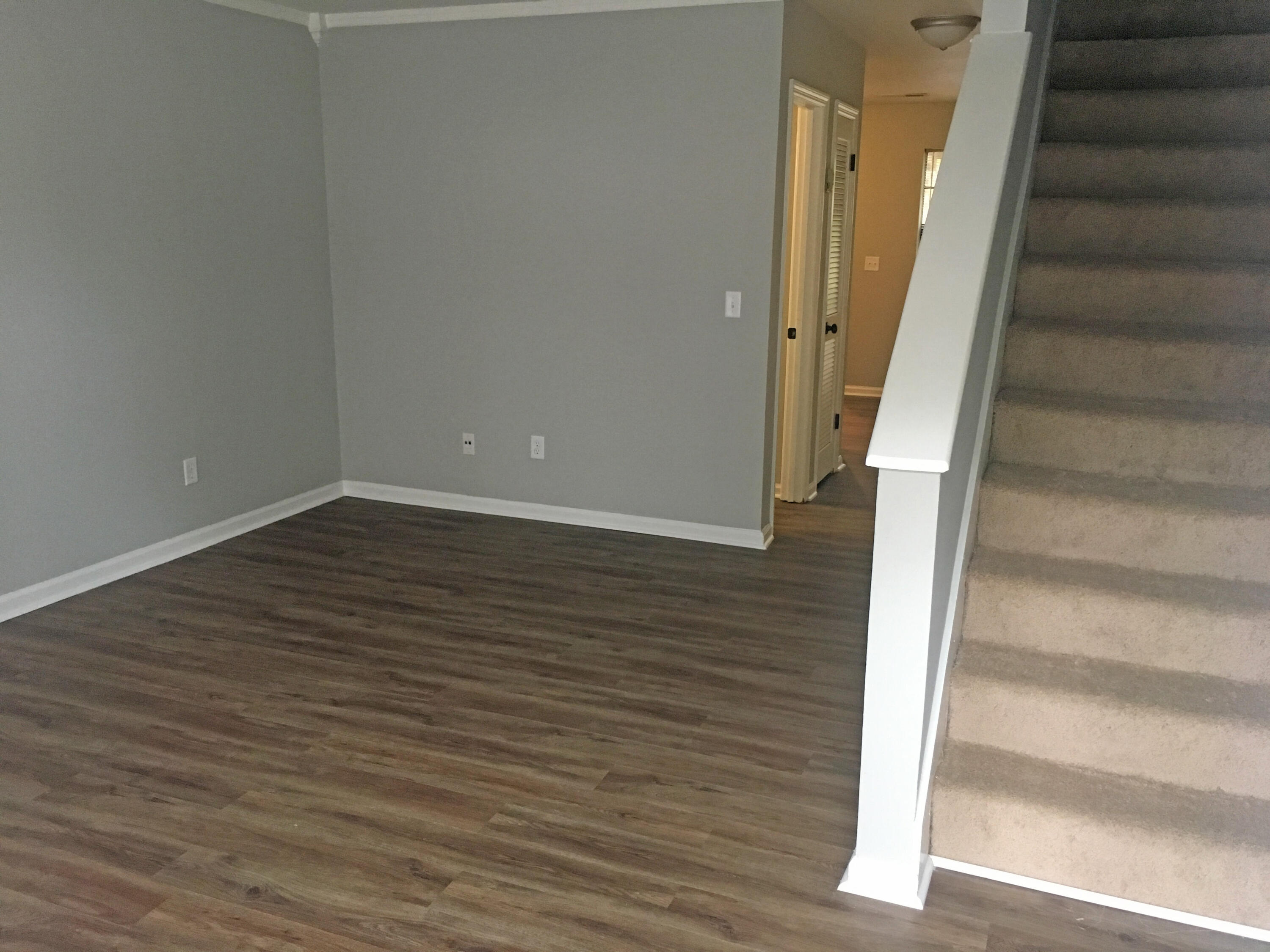 270 Fleming Road Charleston, SC 29412 - Photo 9 of 28 IMG_1107