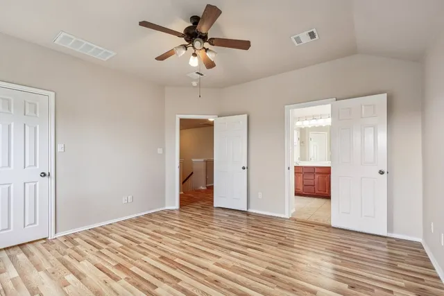 $2,800 | 88 White Magnolia Circle, Austin, TX 78734