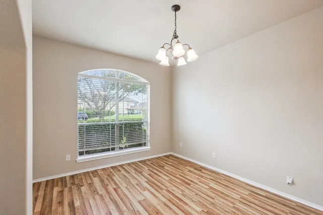 $2,800 | 88 White Magnolia Circle, Austin, TX 78734