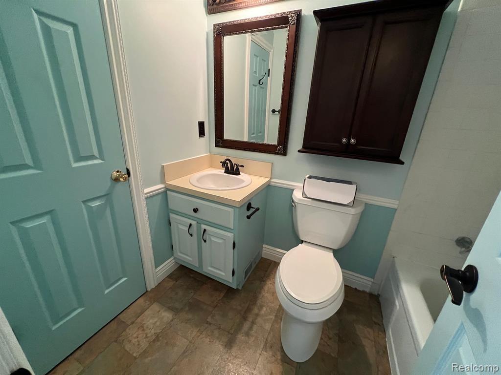 342 Hartman Lane Saline, MI 48176 - Photo 12 of 16 Image 37