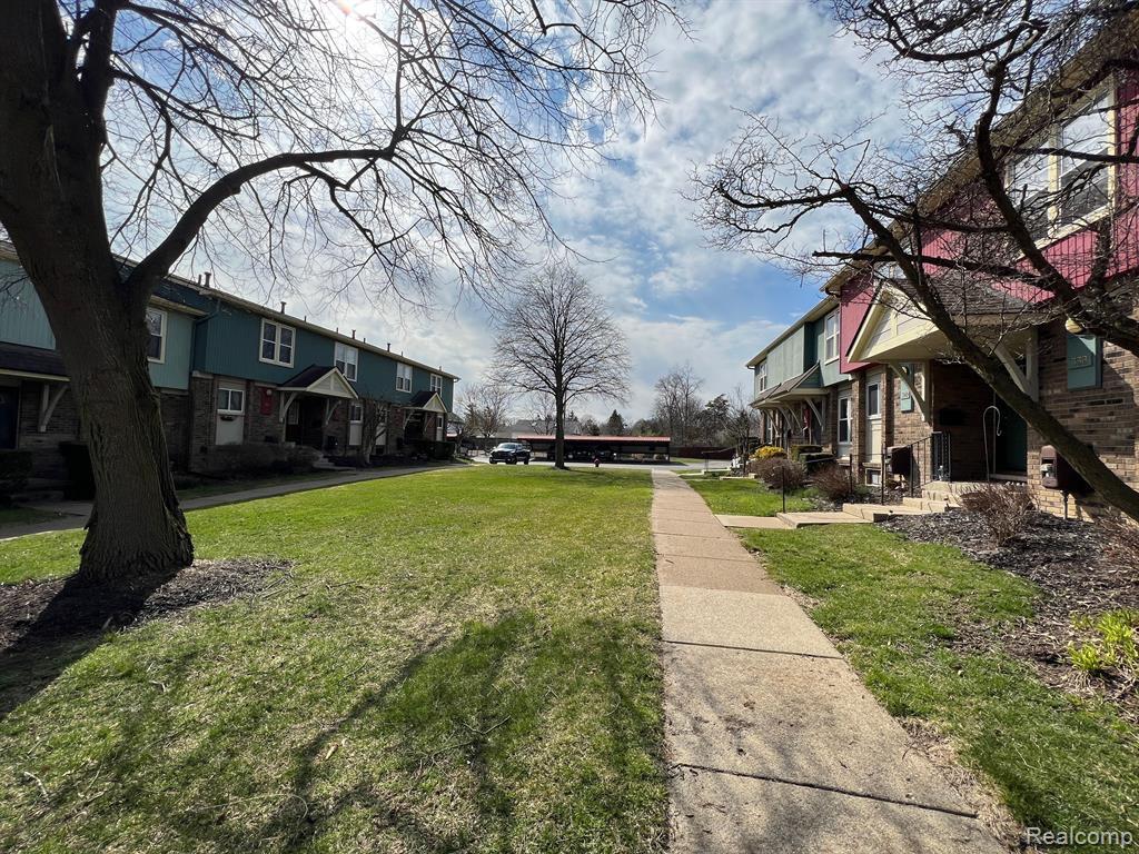 342 Hartman Lane Saline, MI 48176 - Photo 14 of 16 Image 38