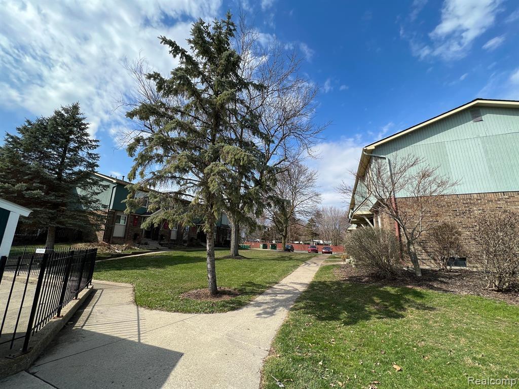 342 Hartman Lane Saline, MI 48176 - Photo 15 of 16 Image 39