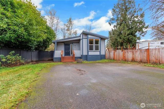 $119,999 | 626 291st St Court East, Roy, WA 98580