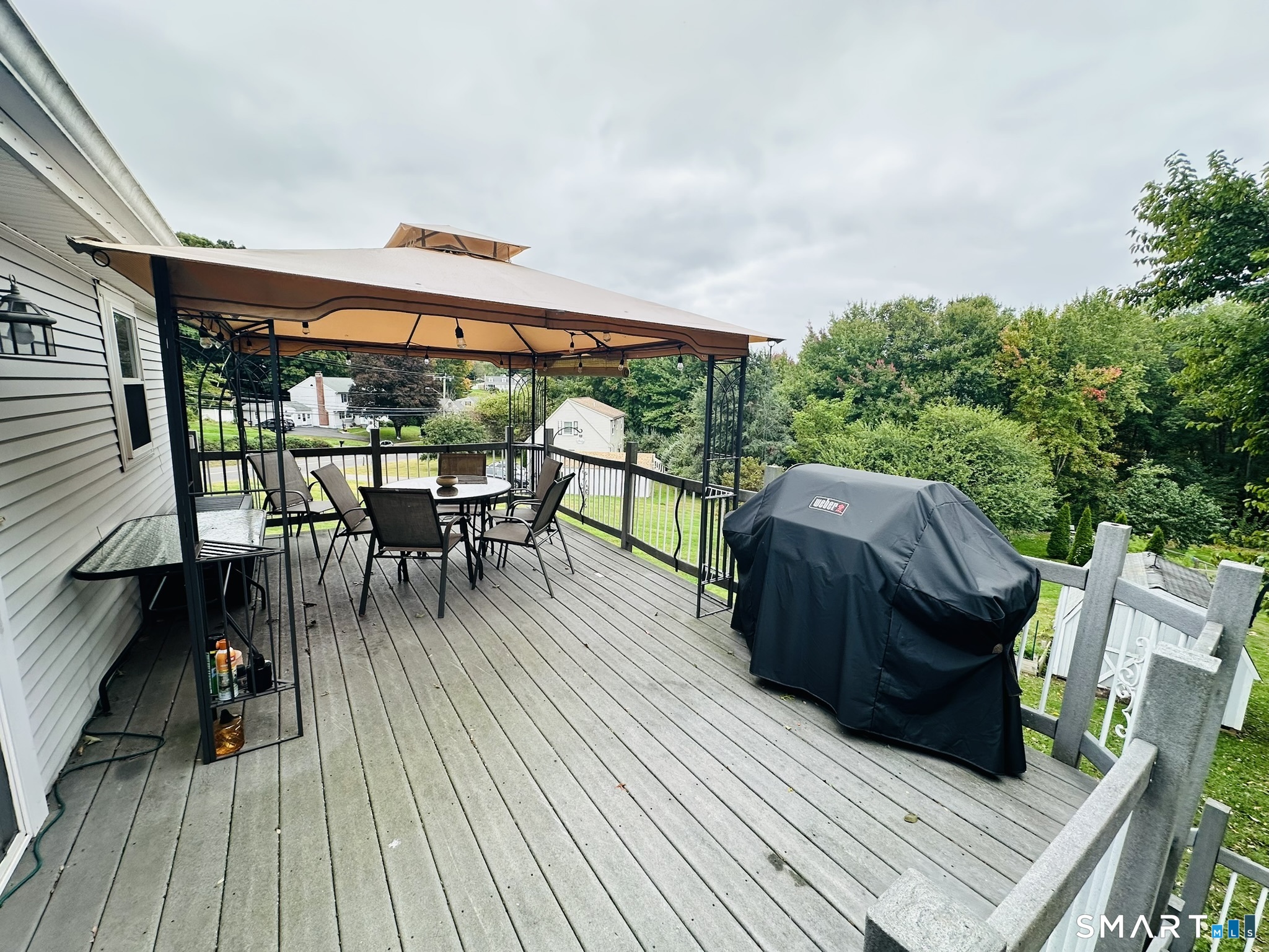 172 Old Farms Road Southington, CT 06489 - Photo 22 of 26 Deck off of dining/kitchen.