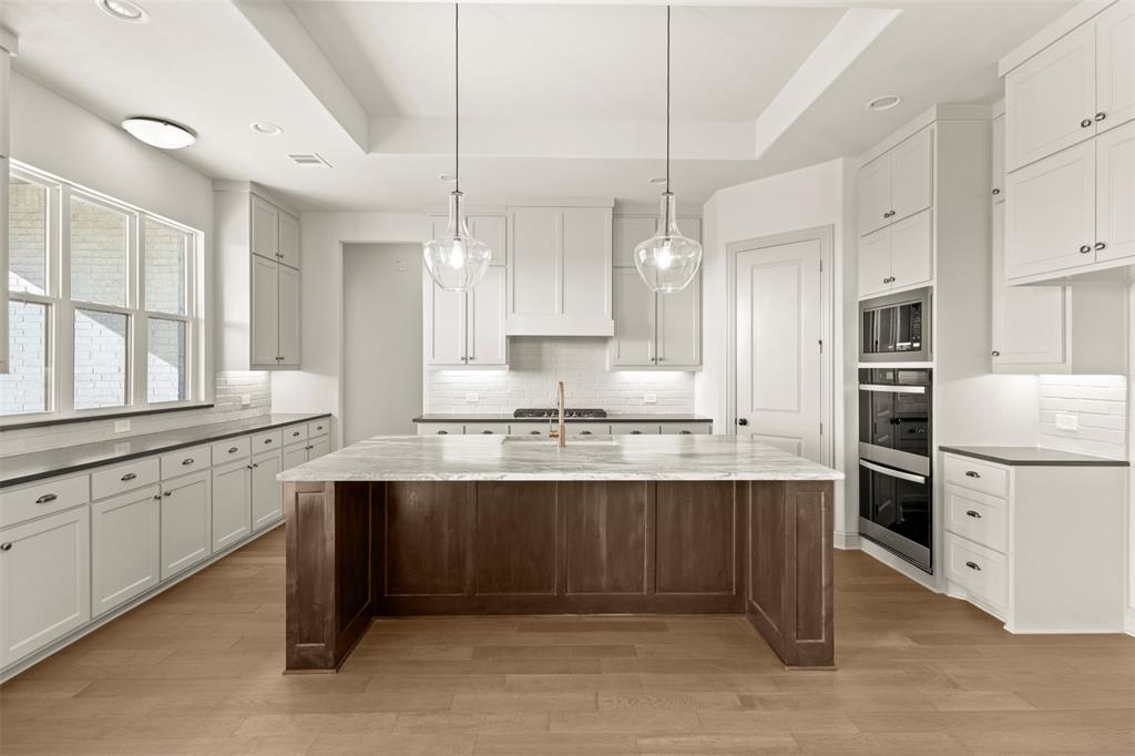 137 Lila Lake Drive Waxahachie, TX 75165 - Photo 13 of 32