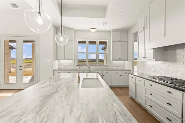 $714,900 | 137 Lila Lake Drive, Waxahachie, TX 75165